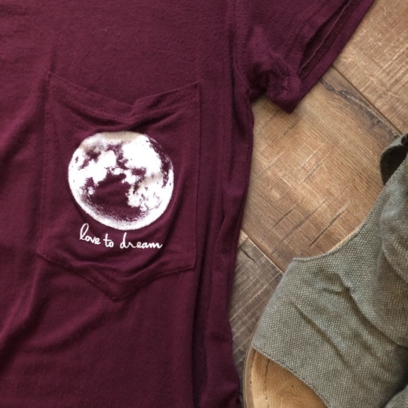 3/ $10 Maroon top - Picture 2 of 5